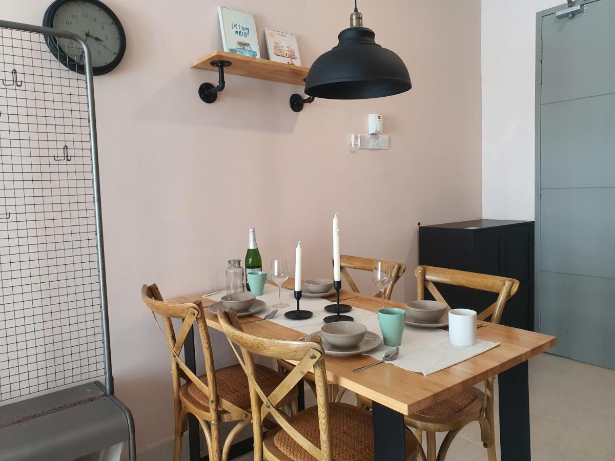 Cozy 2 Bedrooms 4 Pax Menjalara Near Desa Park City 쿠알라룸푸르 외부 사진