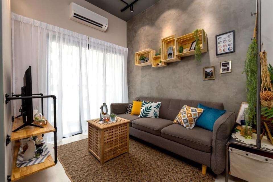 Cozy 2 Bedrooms 4 Pax Menjalara Near Desa Park City 쿠알라룸푸르 외부 사진