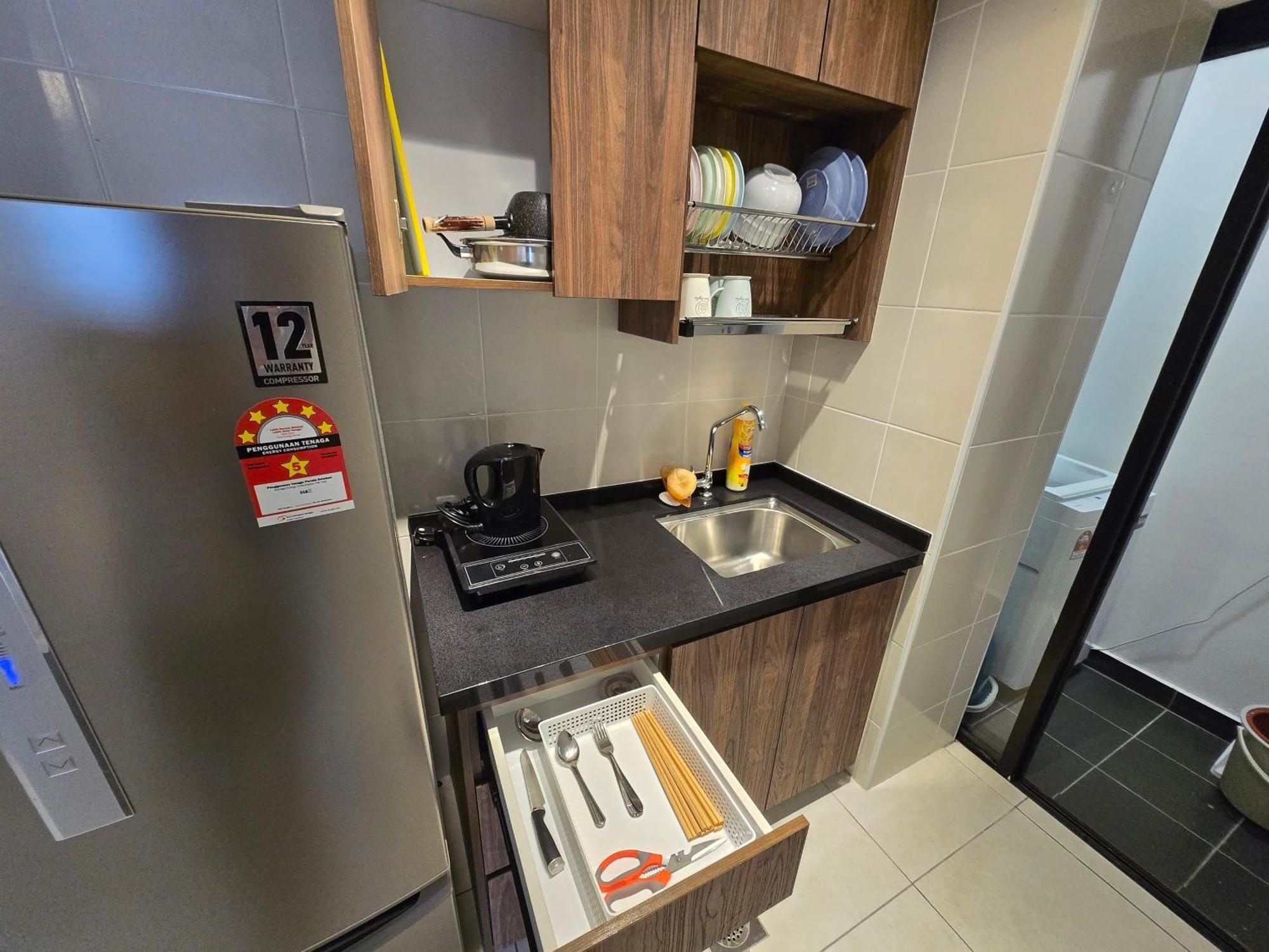 Cozy 2 Bedrooms 4 Pax Menjalara Near Desa Park City 쿠알라룸푸르 외부 사진